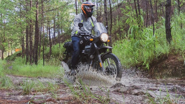 Adventure riders in Vietnam