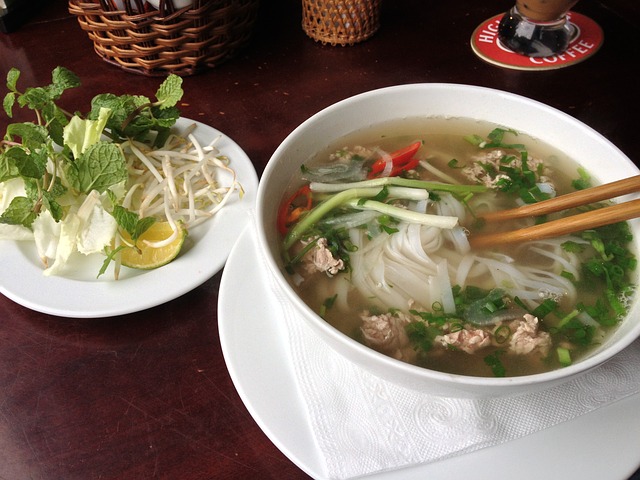 Vietnamese Food: Explore Local Cuisine