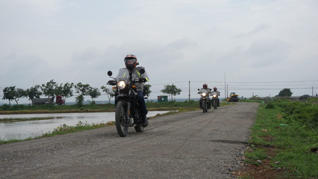 Onyabike Adventure on motorbike routes in Da Lat