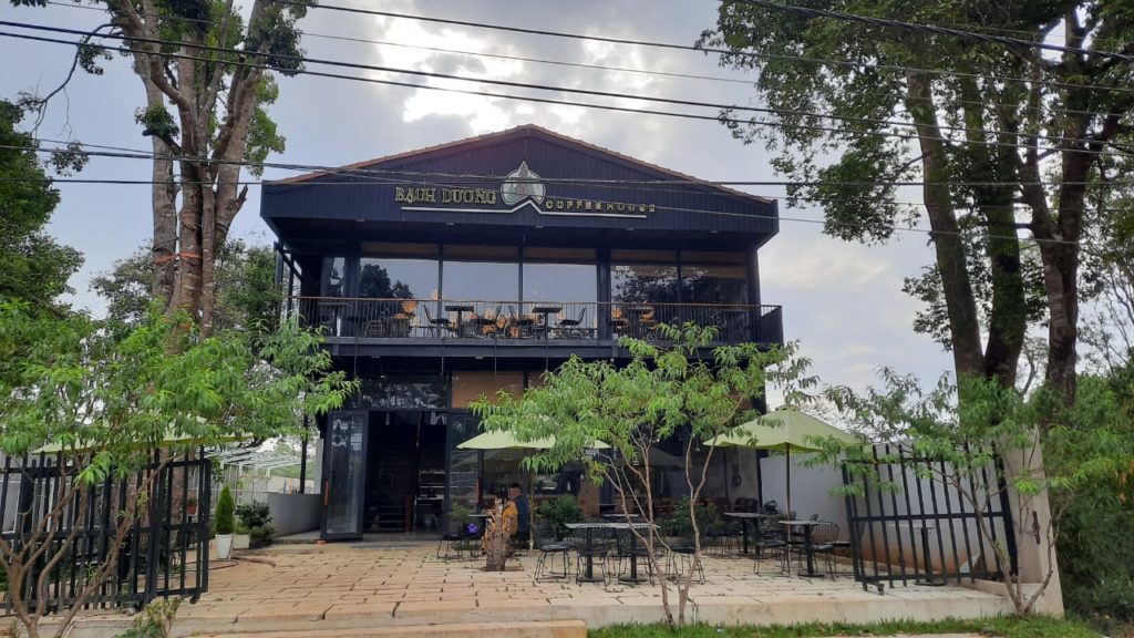 upscale coffee shop in Vietnam