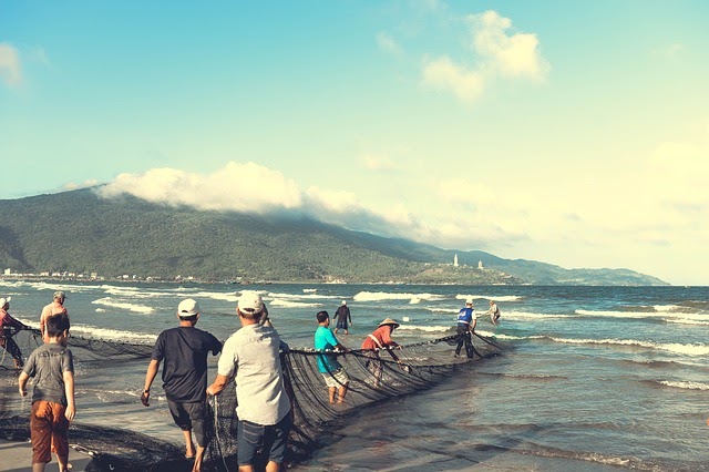Fishermen at Da Nang beach